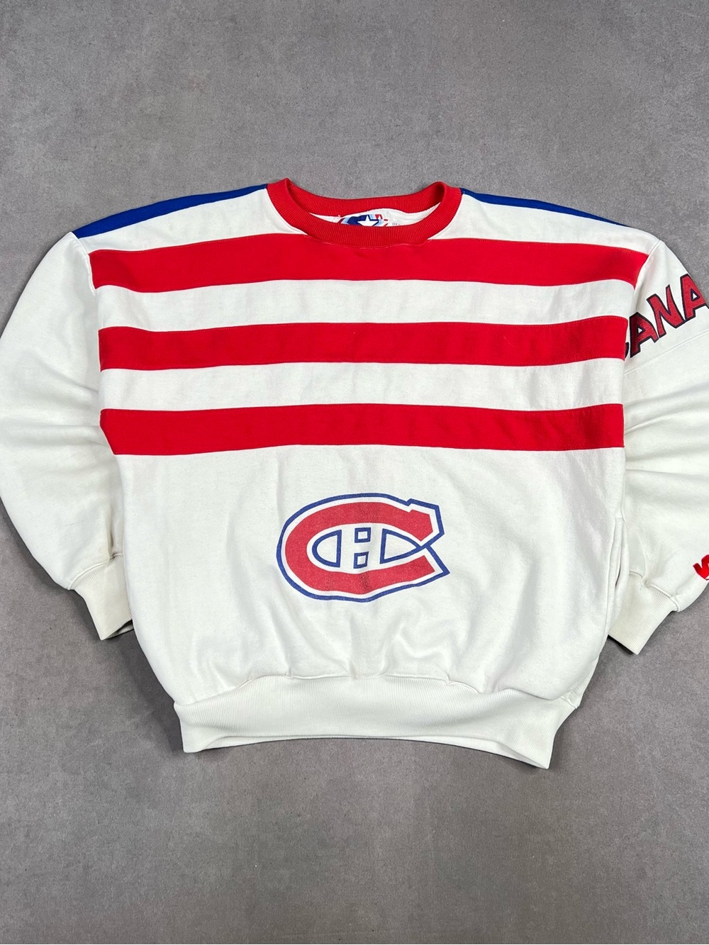 STARTER White & Red Striped Crewneck with Blue Logo